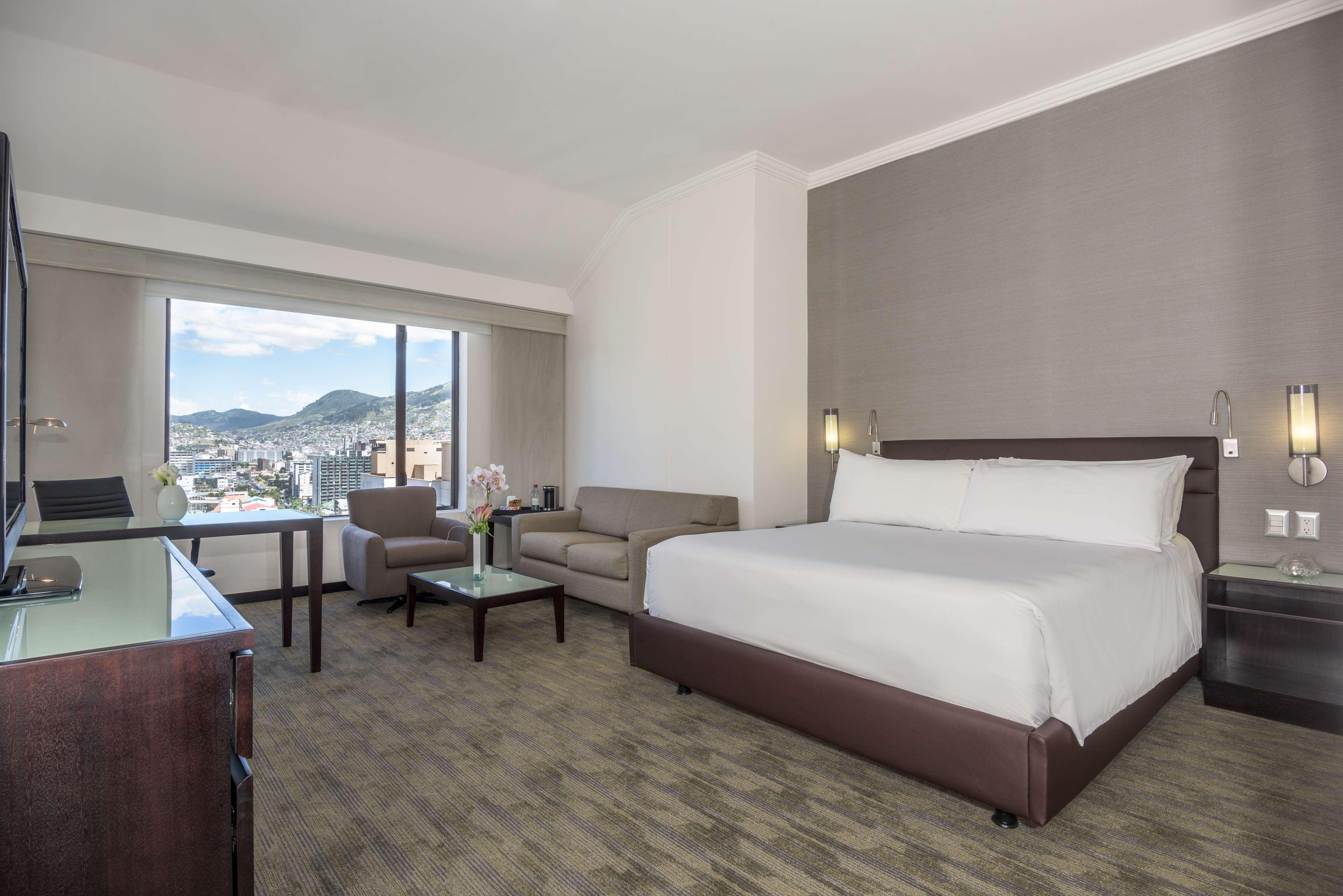 Готель Nh Collection Quito Royal Екстер'єр фото