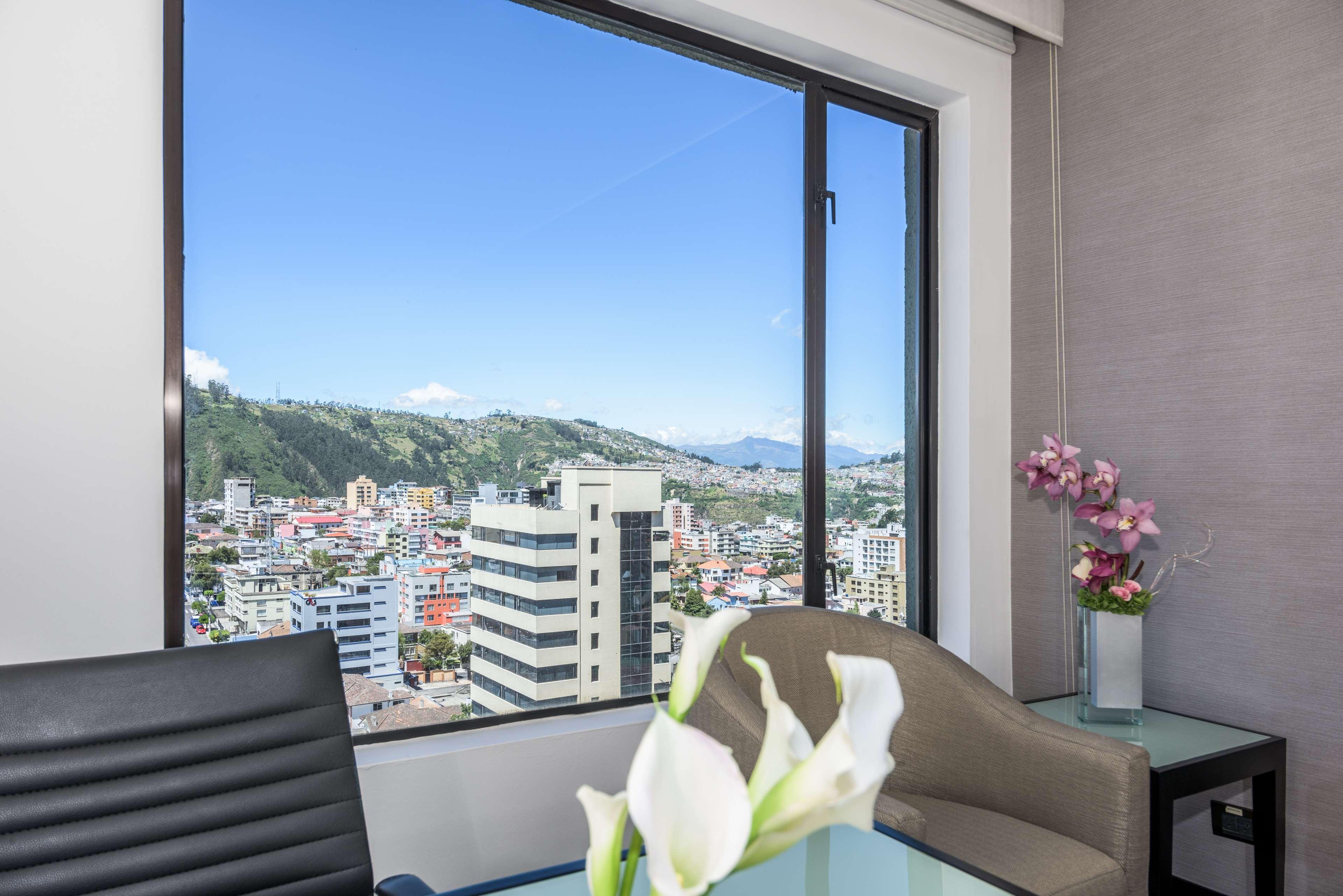 Готель Nh Collection Quito Royal Екстер'єр фото